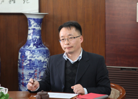 堅(jiān)定理想信念、放飛青春夢想